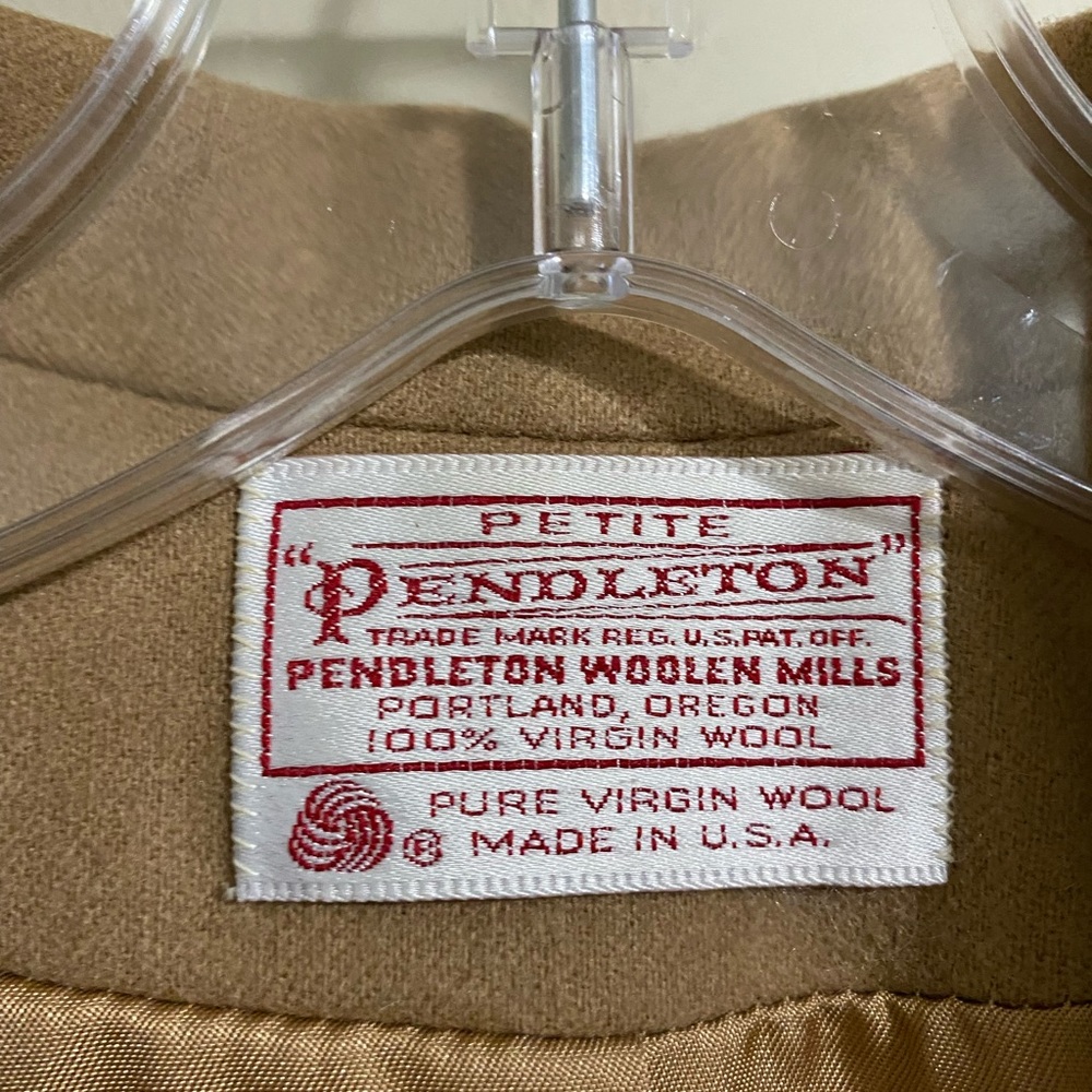 Pendleton tan virgin wool blazer petite small - Picture 2 of 4